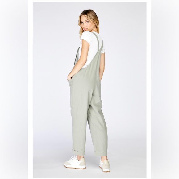 GENTLE FAWN
JUMPSUIT AUSTEN - ALOE - Picture 2 of 8
